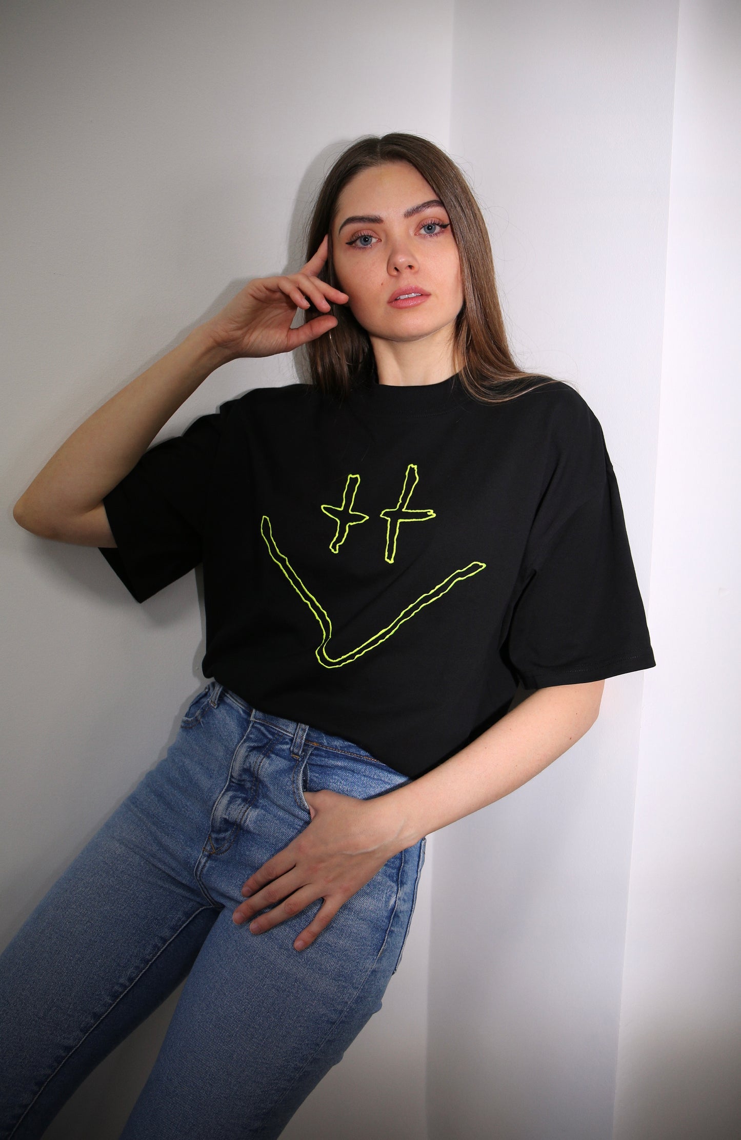 Bee - Smiley vorne OS