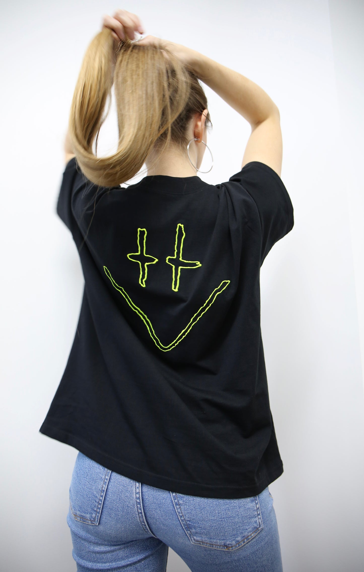 Bee - Smiley hinten OS